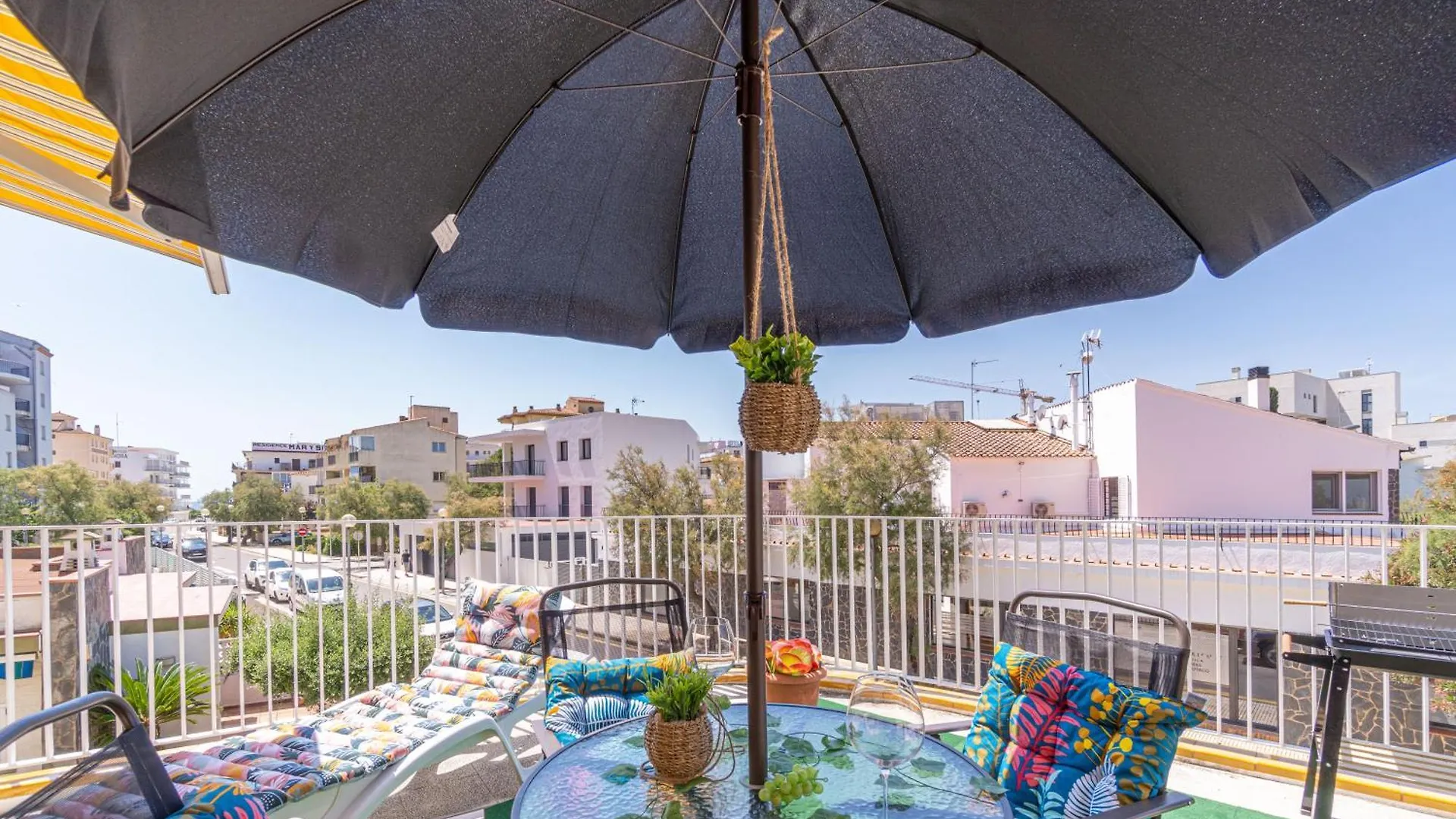 Xx-Salatar Beach Chill In Roses, 2 Minutes Walking To Beach, Fibre Wifi Apartamento